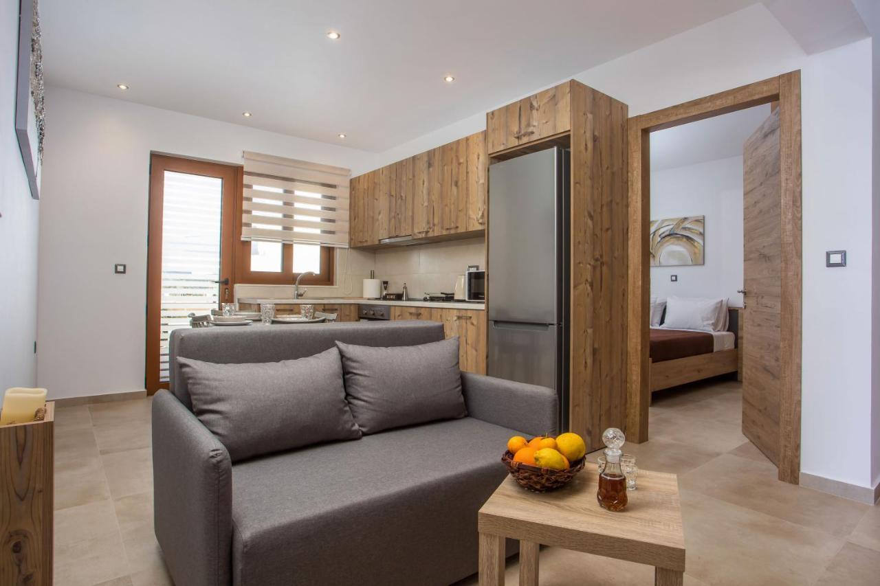 M&e Apartment *