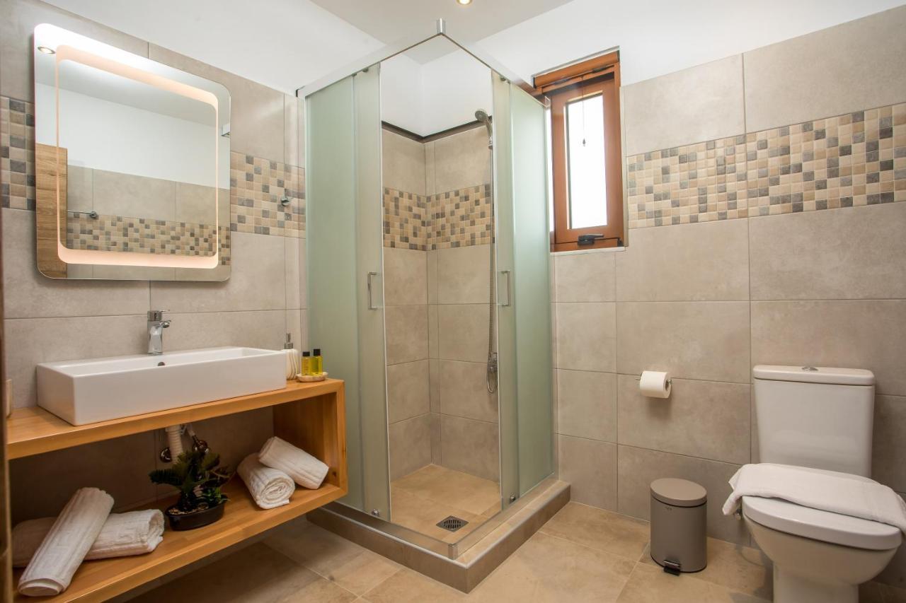M&e Apartment *